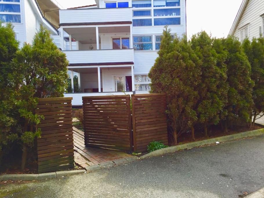 Spacious Waterfront Apartment With Free Parking - Upgraded 2024 ستافانجر المظهر الخارجي الصورة
